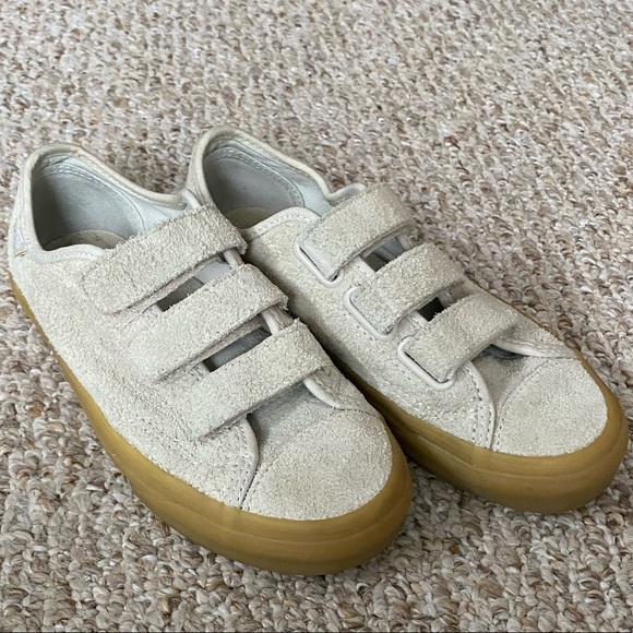 suede velcro vans